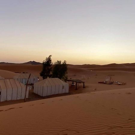 Desert Lover'S Luxury Camp Merzouga Exterior photo